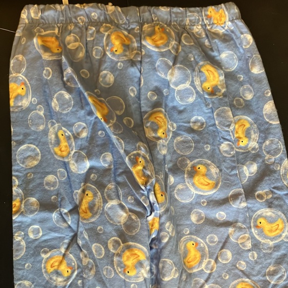 RUBBER DUCK & BUBBLES SET SLEEPWEAR - Picture 5 of 11